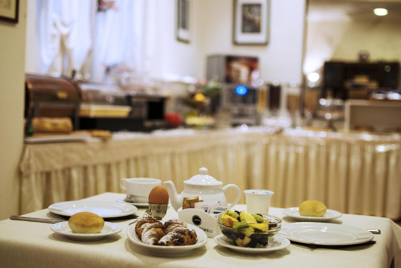 Alla Rocca Hotel Conference & Restaurant Bazzano Eksteriør billede